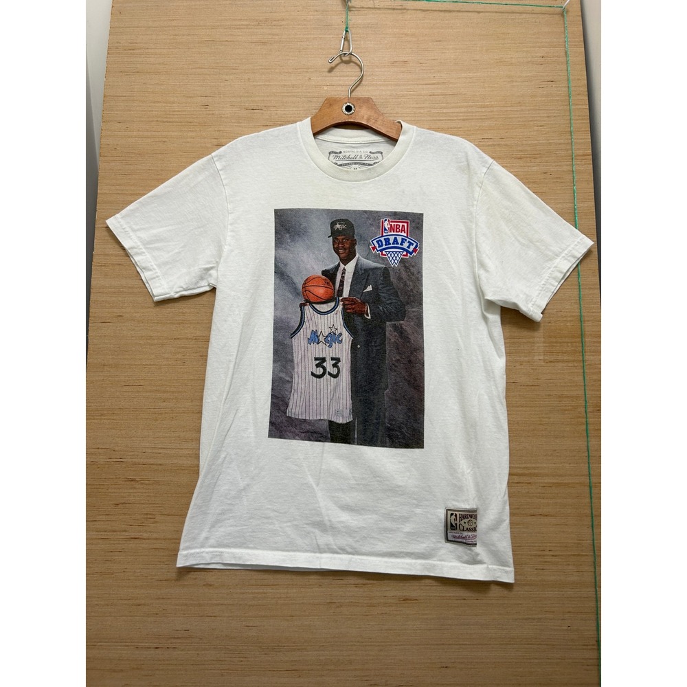 Mitchell & Ness Shaquille O'Neal Orlando Magic NBA Draft Graphic T-Shirt Mens M‎
